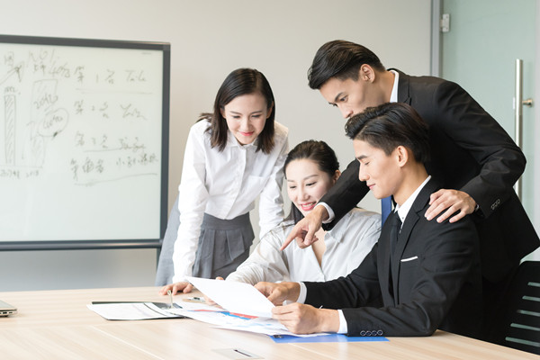 人才梯隊建設(shè)：培養(yǎng)儲備，確保企業(yè)持續(xù)發(fā)展