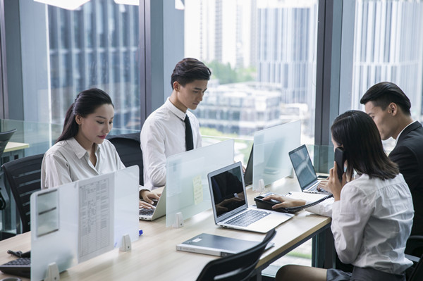 年度經(jīng)營計劃分析：查找潛在問題，提出解決方案