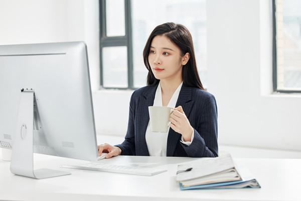 高管薪酬激勵：吸引和留住人才，推動企業(yè)持續(xù)發(fā)展