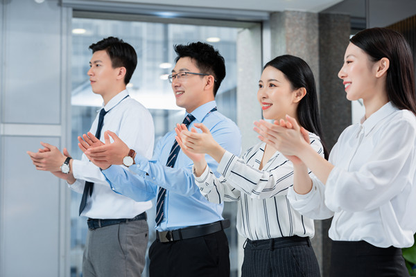 目標(biāo)設(shè)定與追蹤：明確目標(biāo)，確保績效達(dá)成