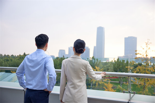 福利政策規(guī)劃：提供福利保障，增強員工忠誠度