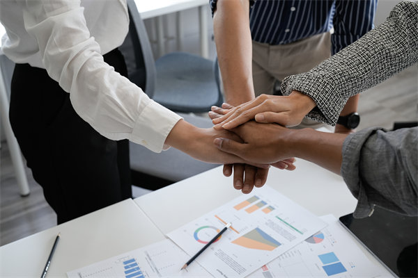 跨國企業(yè)薪酬設計挑戰(zhàn)：如何跨越地域差異？