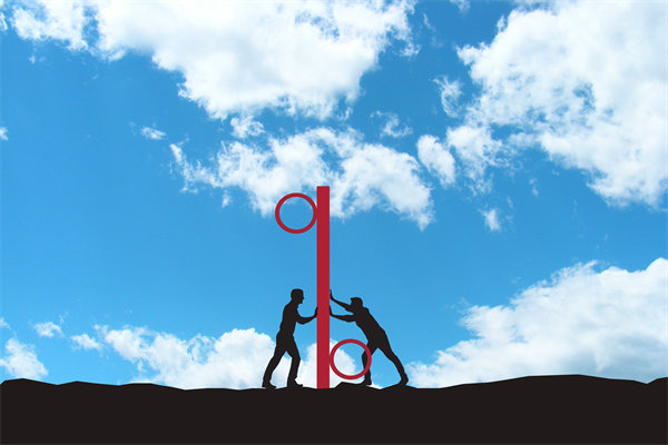 組織變革難推進(jìn)？管理咨詢(xún)?nèi)绾我龑?dǎo)順利過(guò)渡？