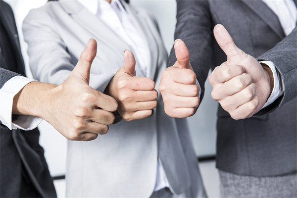如何平衡員工個人績效與企業(yè)整體目標，實現(xiàn)雙贏？