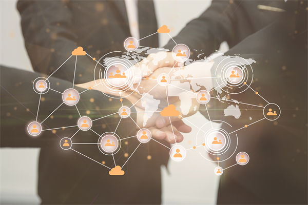 戰(zhàn)略執(zhí)行過程中，如何建立高效溝通與協(xié)作機(jī)制？