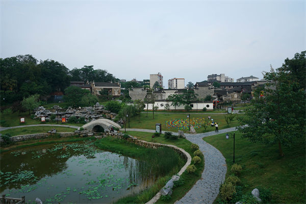 贛州企業(yè)如何通過(guò)年度經(jīng)營(yíng)計(jì)劃咨詢(xún)公司實(shí)現(xiàn)目標(biāo)落地？