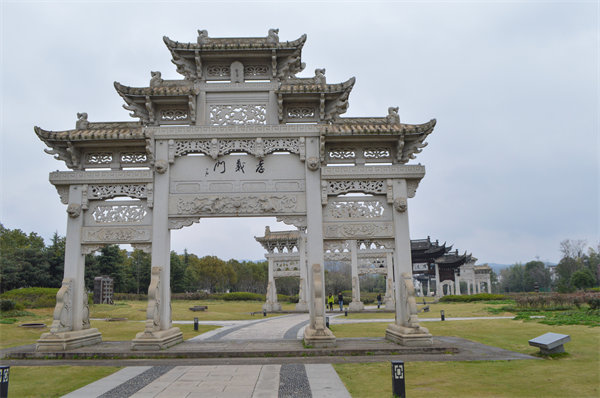 面對(duì)數(shù)字化挑戰(zhàn)，金華營銷咨詢公司有何創(chuàng)新策略？