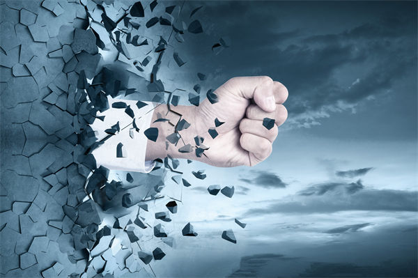 全球化競爭下，企業(yè)管理如何保持靈活與創(chuàng)新？