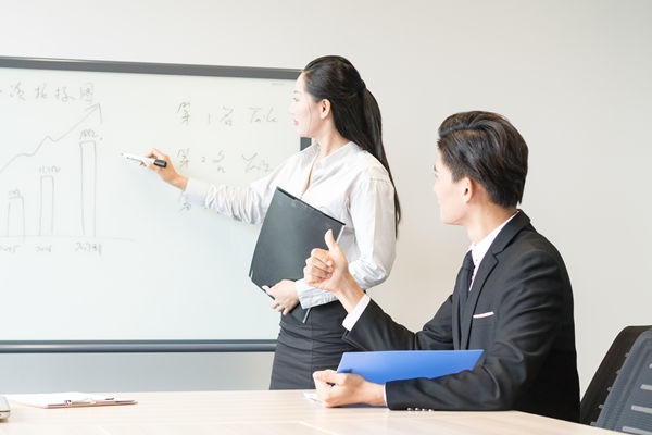 薪酬績效總難平衡，怎樣調(diào)整才能既控成本又激勵員工？