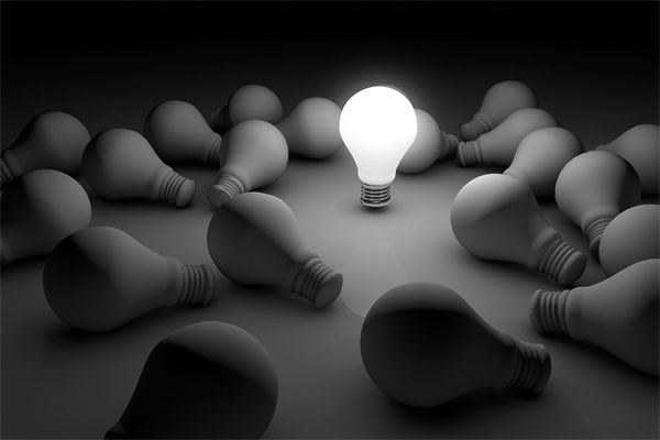 人力資源管理流程規(guī)范嚴(yán)謹(jǐn)，員工創(chuàng)造力為何反而受抑制？