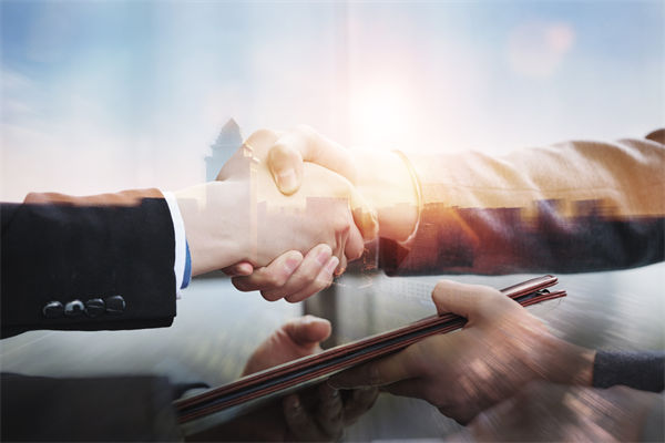 知名超市半年關(guān)了227家店，關(guān)聯(lián)企業(yè)營銷怎么看？