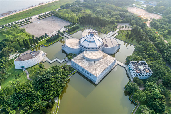企業(yè)管理遇困想找?guī)褪?，東莞管理咨詢公司排名能指路嗎？