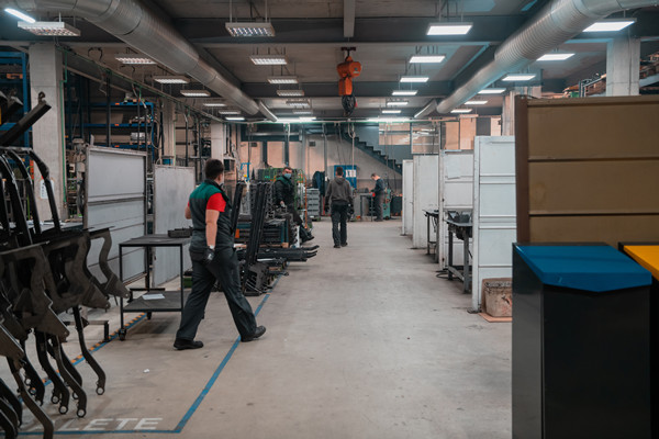 汽配行業(yè)人力資源管理咨詢服務機構，車間技工流失率怎么降？