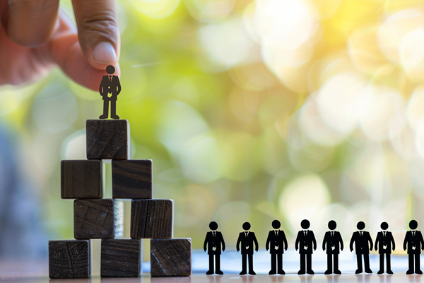 重慶人力資源管理咨詢公司推薦，能破解技能人才斷層難題么？