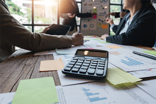 哪個績效管理咨詢公司最落地，能讓考核真正執(zhí)行下去？